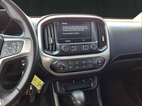 Used 2022 GMC Canyon Elevation w/ Trailering Package AWD/4WD image 22