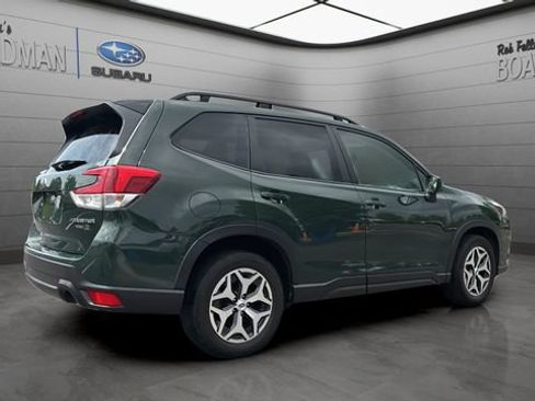 Used 2024 Subaru Forester Premium AWD/4WD image 4