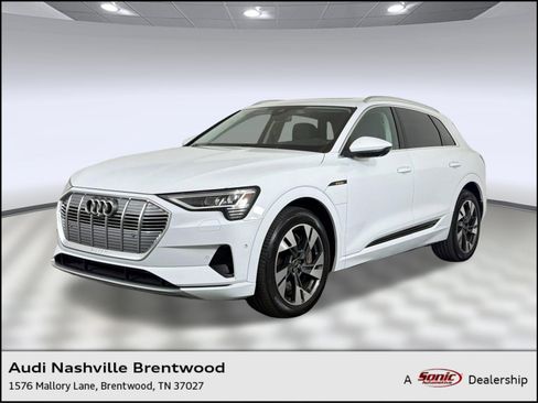 Used 2023 Audi e-tron Premium Plus w/ Premium Plus Package AWD/4WD image 1
