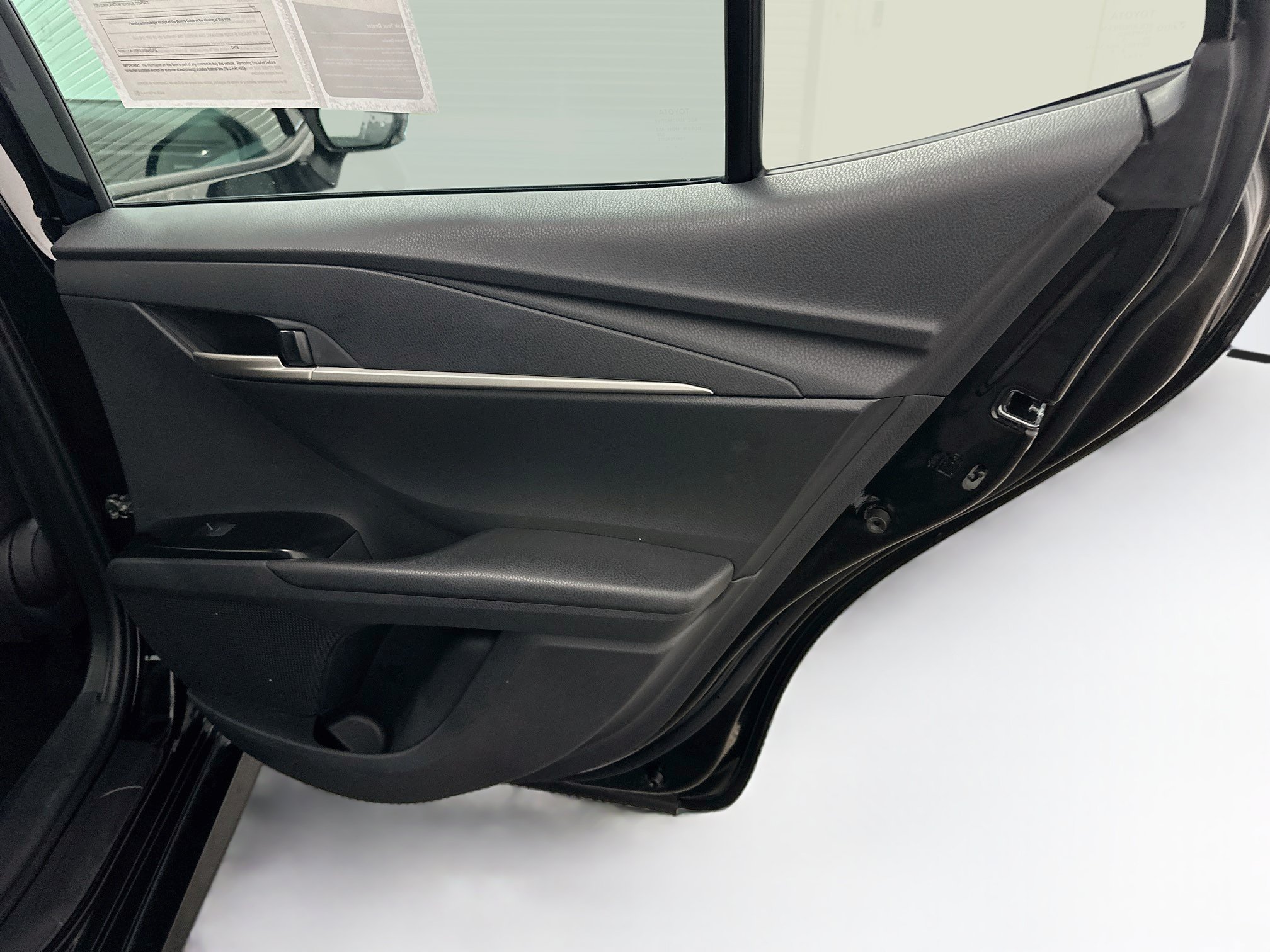 Used 2026 Toyota Camry LE FWD image 31