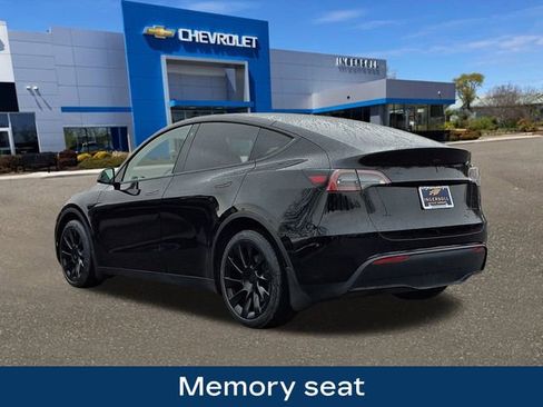 Used 2023 Tesla Model Y Long Range image 6
