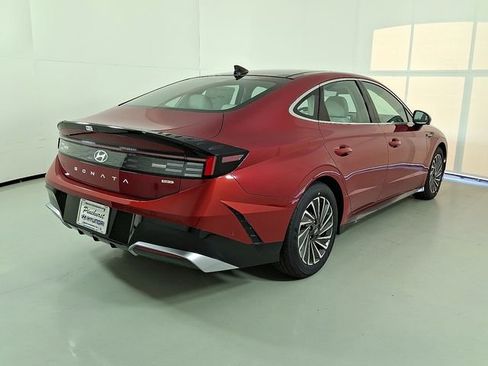 New 2026 Hyundai Sonata Limited image 8