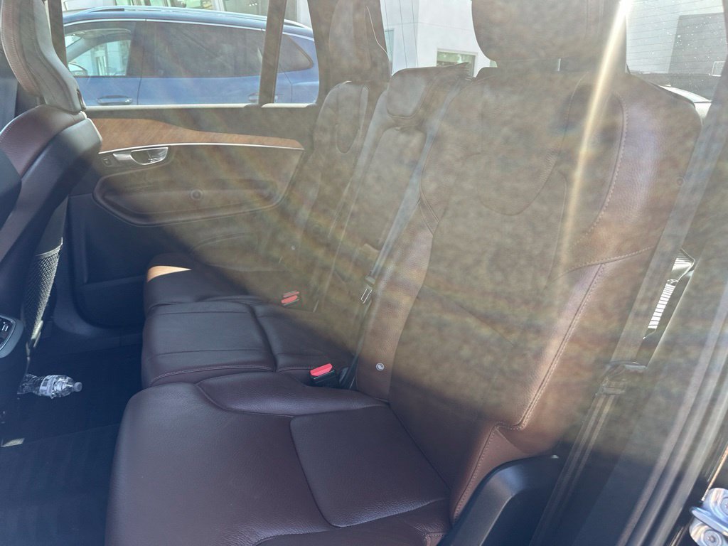 Used 2023 Volvo XC90 B6 Plus w/ Protection Package AWD/4WD image 13