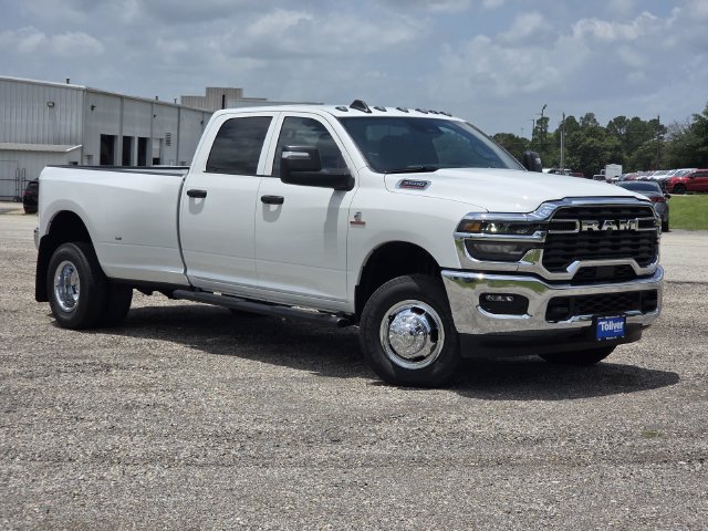 New 2026 RAM 3500 Tradesman AWD/4WD image 2