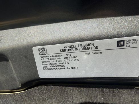 Used 2018 Chevrolet Equinox LT image 23