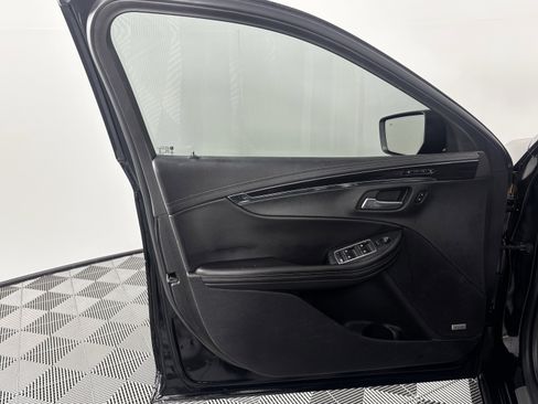 Used 2017 Chevrolet Impala Premier w/ Enhanced Convenience Package image 20