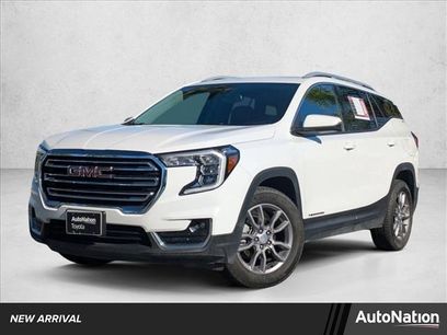 Used 2024 GMC Terrain SLT