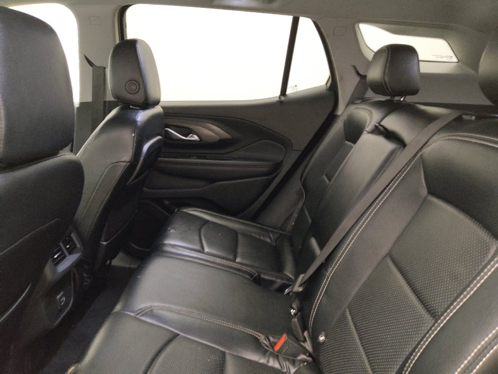 Used 2022 GMC Terrain SLE w/ Driver Convenience Package FWD image 18