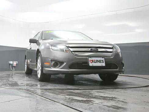 Used 2012 Ford Fusion SEL image 25