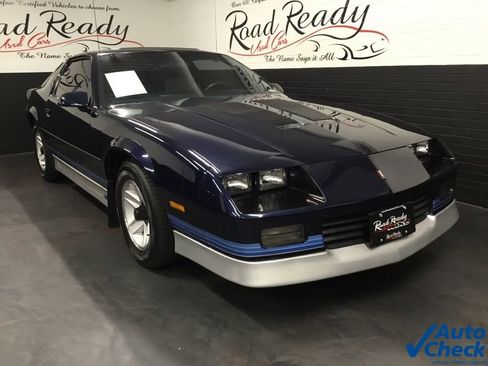 Used 1987 Chevrolet Camaro Z28 image 3
