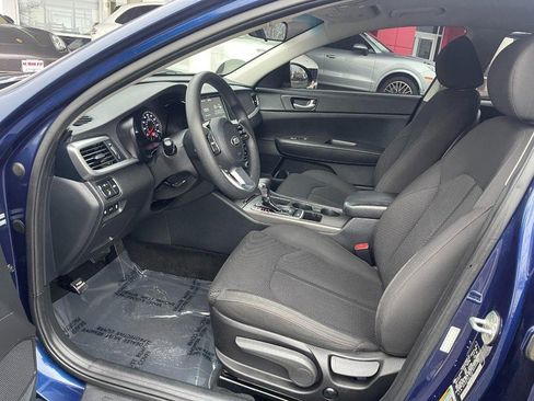 Used 2020 Kia Optima LX image 17