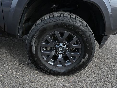 Used 2021 Toyota Tacoma SR5 image 15