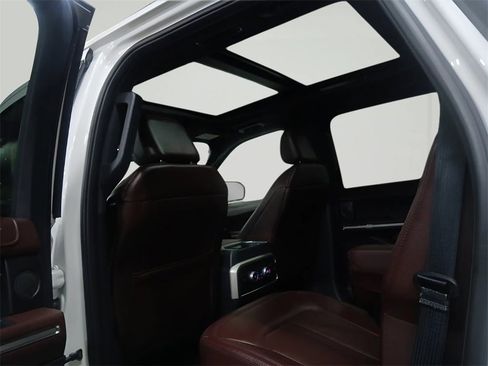 Certified 2024 Ford Expedition Limited image 22