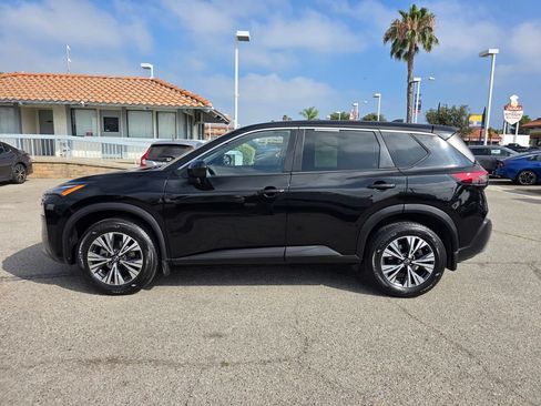 Used 2023 Nissan Rogue SV FWD image 9