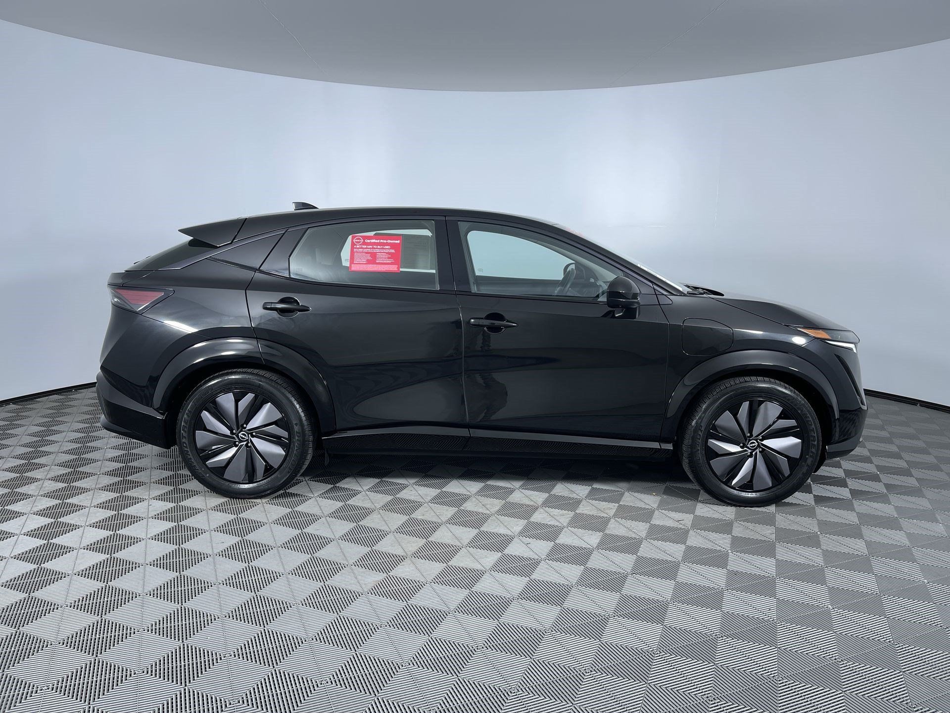 Certified 2024 Nissan Ariya AWD image 10