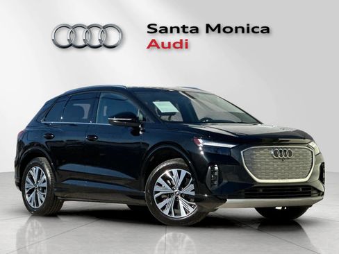 Used 2023 Audi Q4 e-tron Premium Plus w/ Premium Plus image 9