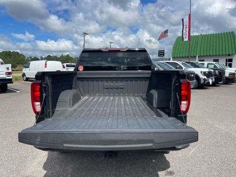 Used 2024 GMC Sierra 1500 Elevation image 24