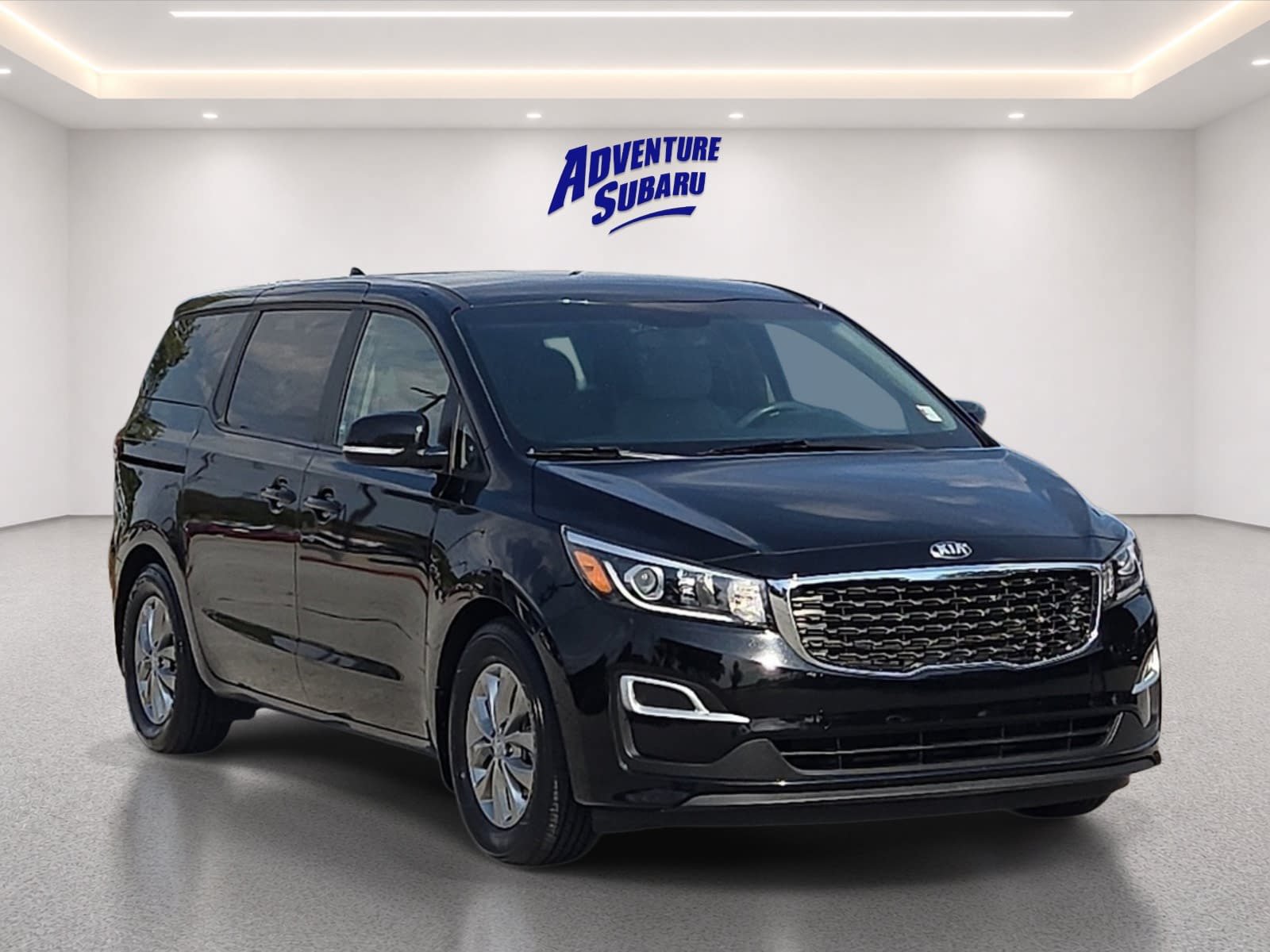 Used 2020 Kia Sedona LX FWD image 1
