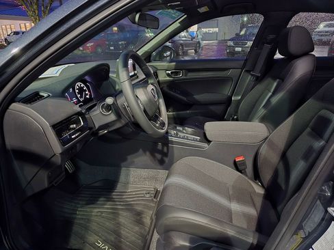 Certified 2025 Honda Civic Sport image 11