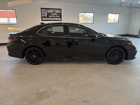 Used 2021 Toyota Camry XSE image 26