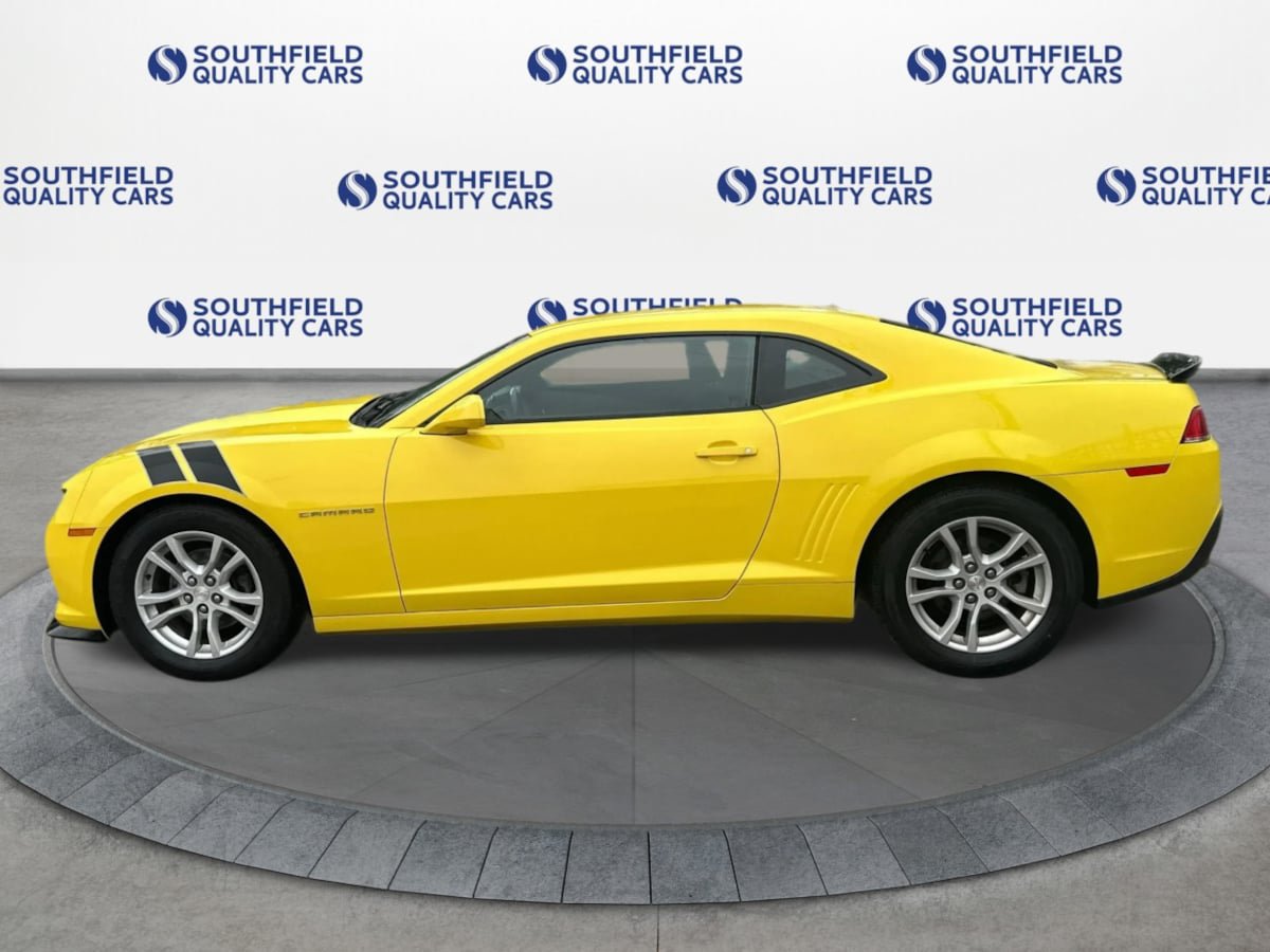Used 2015 Chevrolet Camaro LS w/ LPO, Black Appearance Package RWD image 3