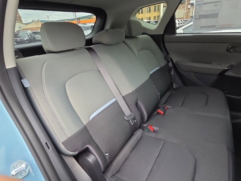 New 2027 Kia Seltos S AWD/4WD image 17