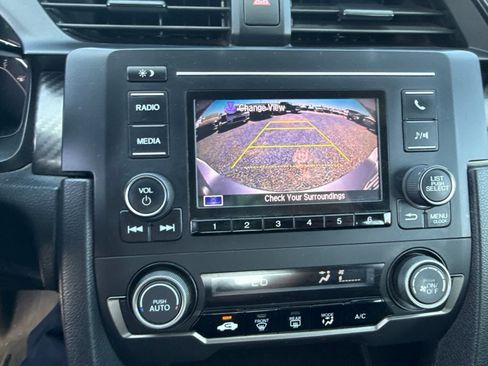 Used 2018 Honda Civic Sport image 29