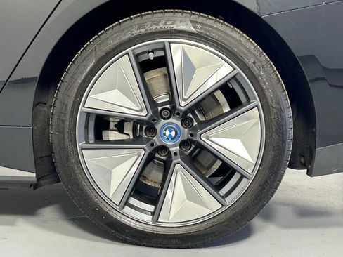 Used 2023 BMW i4 eDrive35 w/ Premium Package image 43