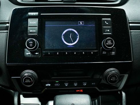 Used 2018 Honda CR-V LX image 10