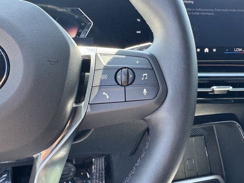 Used 2025 BMW X1 xDrive28i w/ Convenience Package image 24