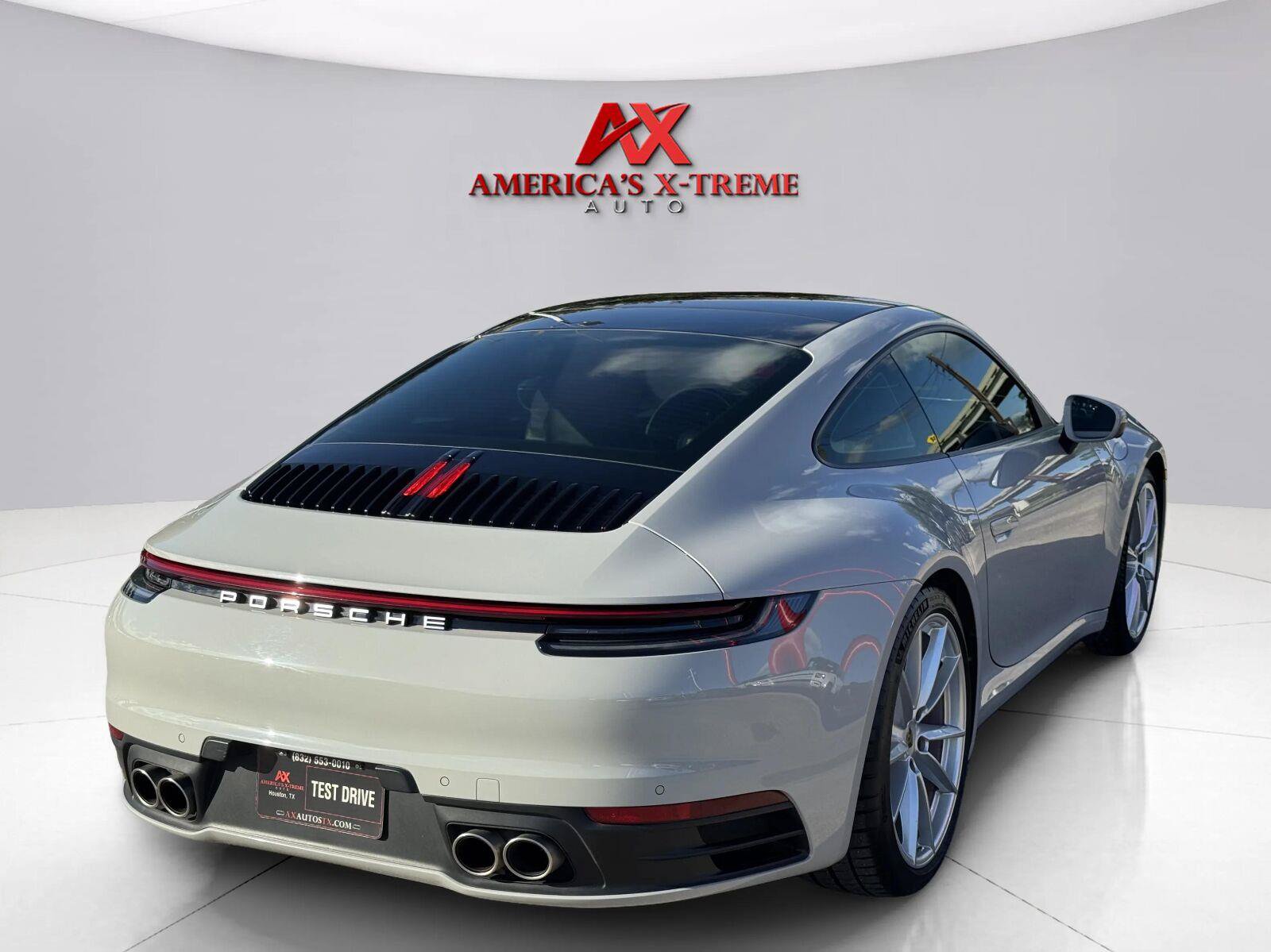 Used 2020 Porsche 911 Carrera S RWD image 6