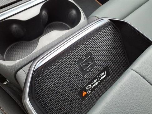 New 2026 GMC Terrain AT4 w/ Technology Package II image 30