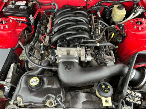 Used 2006 Ford Mustang GT image 13