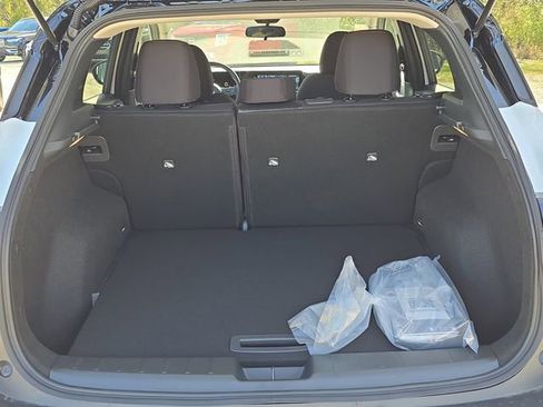 New 2026 Nissan Kicks SV w/ SV Premium Package image 10