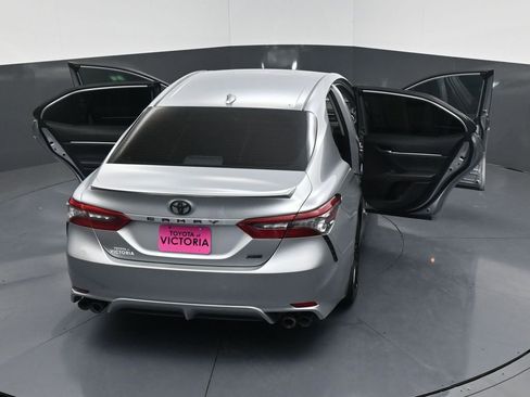 Used 2021 Toyota Camry XSE image 27