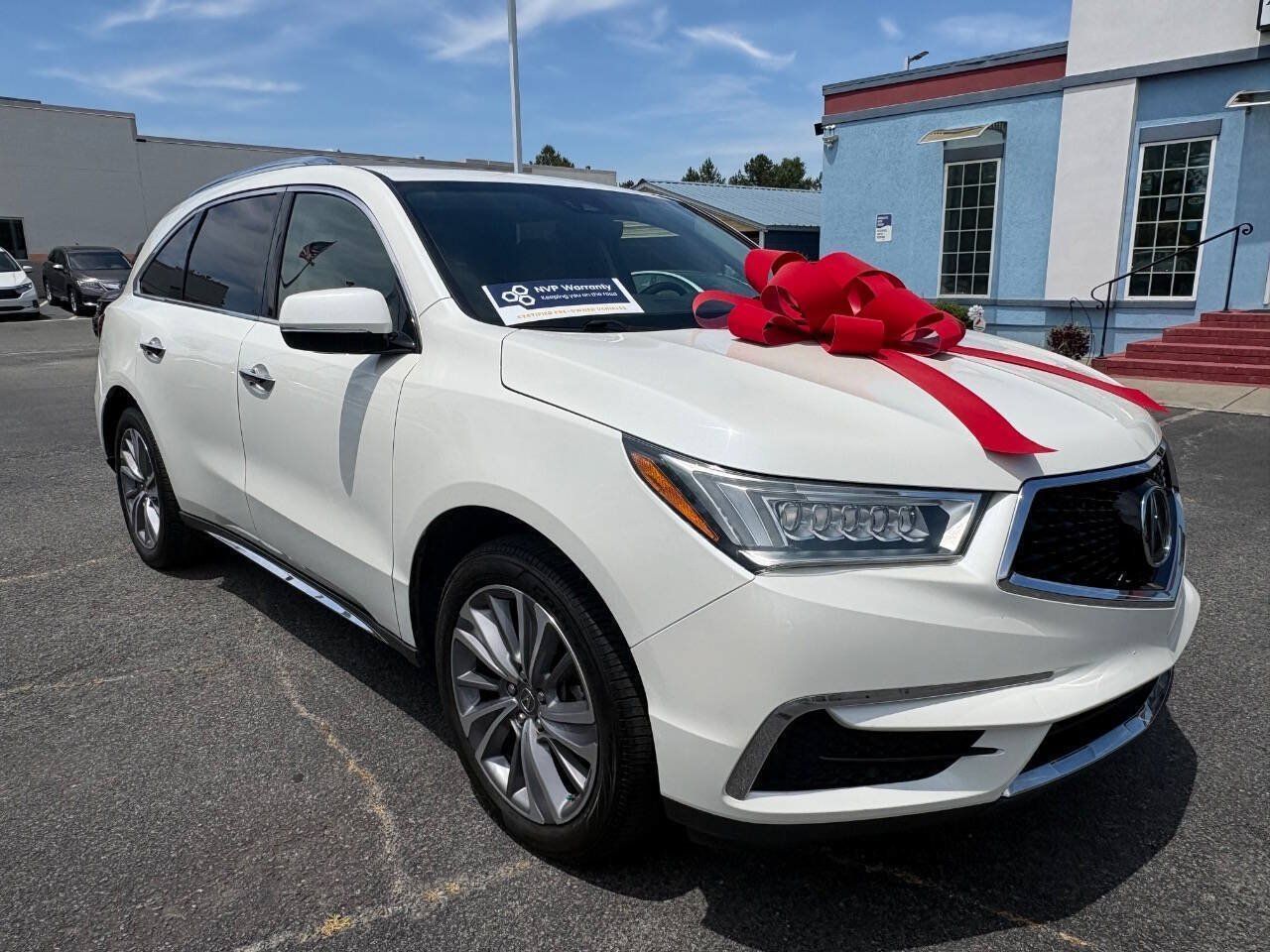 Used 2017 Acura MDX w/ Technology Package AWD/4WD image 8