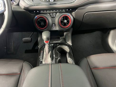 Used 2025 Chevrolet Blazer RS image 17