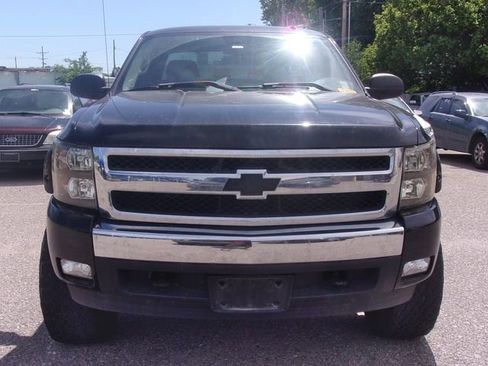 Used 2008 Chevrolet Silverado 1500 LT w/ All Star Edition AWD/4WD image 2