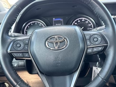 Used 2023 Toyota Camry SE image 16