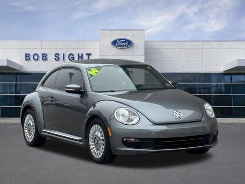 Used 2014 Volkswagen Beetle 2.5 image 2