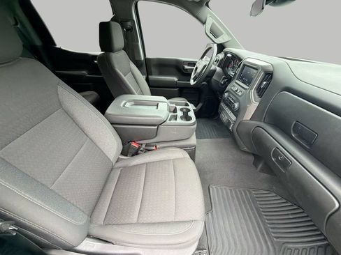 Used 2024 Chevrolet Silverado 1500 Custom w/ Turbomax Blackout Package AWD/4WD image 8