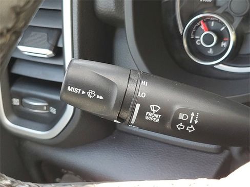 Used 2021 RAM 1500 Big Horn image 10