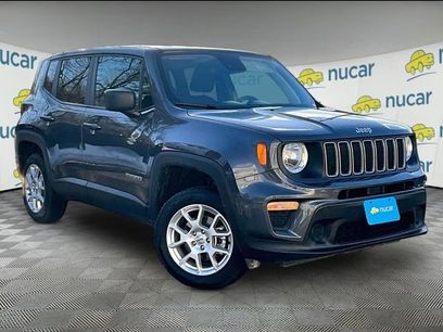 Used 2023 Jeep Renegade Latitude