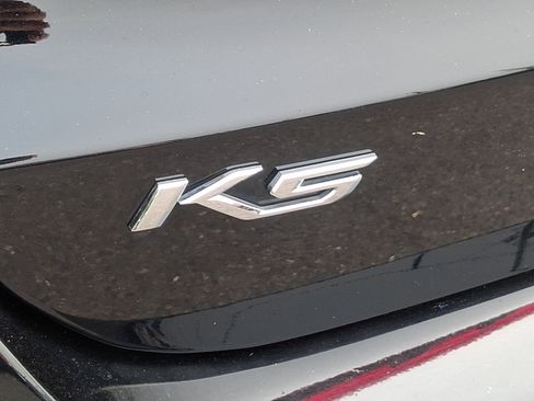 Used 2021 Kia K5 LX FWD image 30