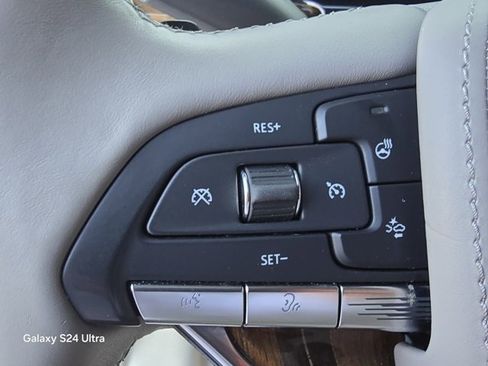 Used 2023 Cadillac Escalade Sport Platinum image 21