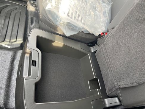 New 2026 GMC Sierra 3500 Pro w/ Convenience Package image 19