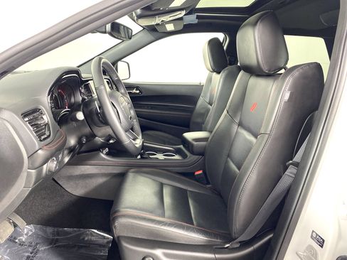 Used 2025 Dodge Durango GT AWD/4WD image 17