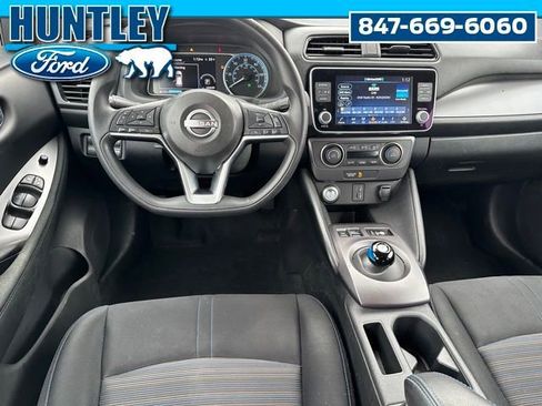 Used 2023 Nissan Leaf S image 12