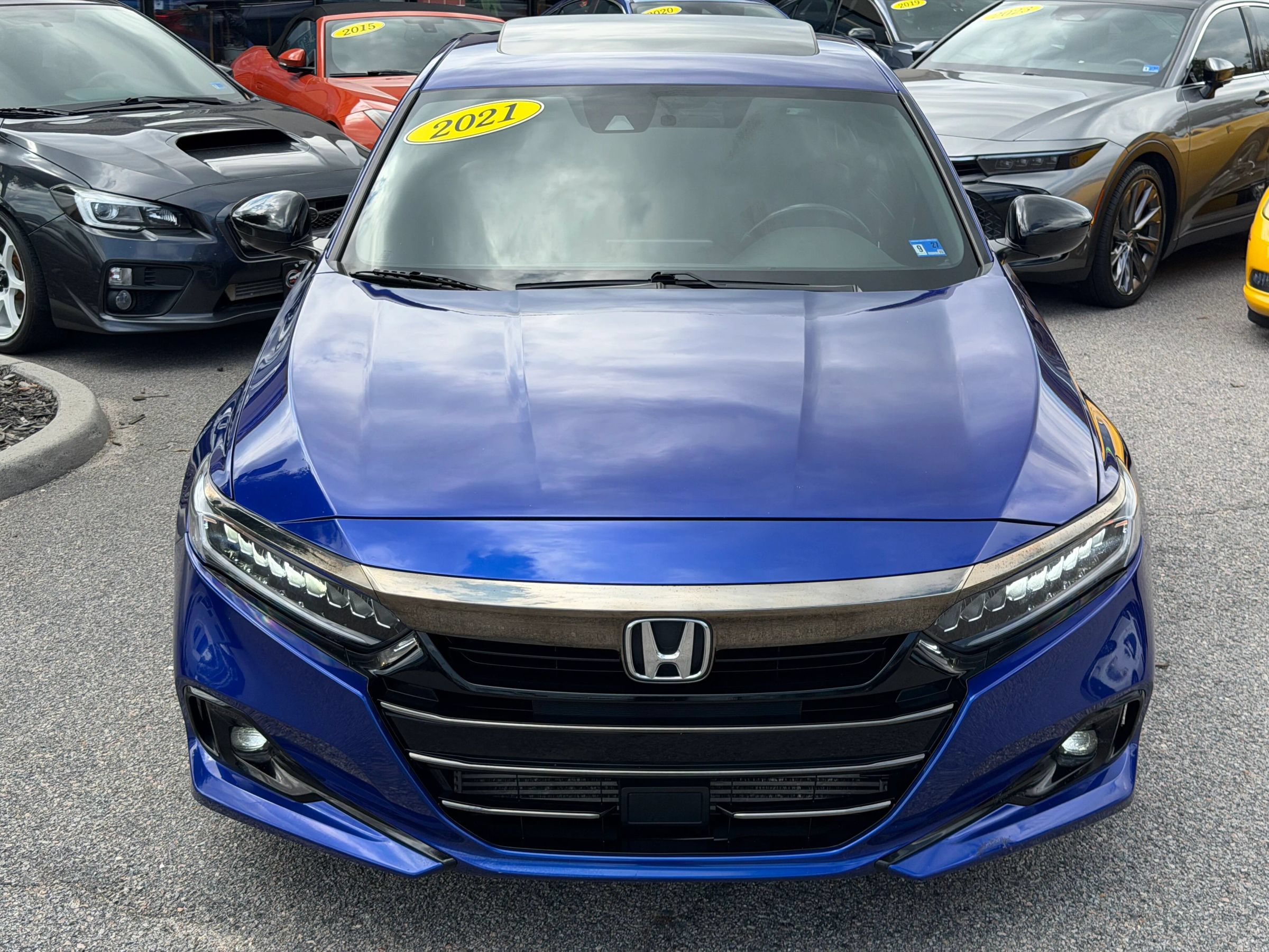 Used 2021 Honda Accord Sport image 3