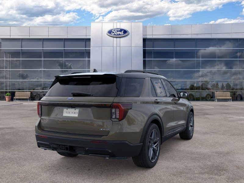 New 2026 Ford Explorer ST-Line w/ ST-Line Street Pack AWD/4WD image 8